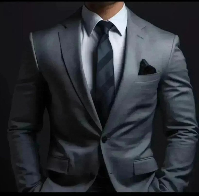 Traje Gris Ejecutivo